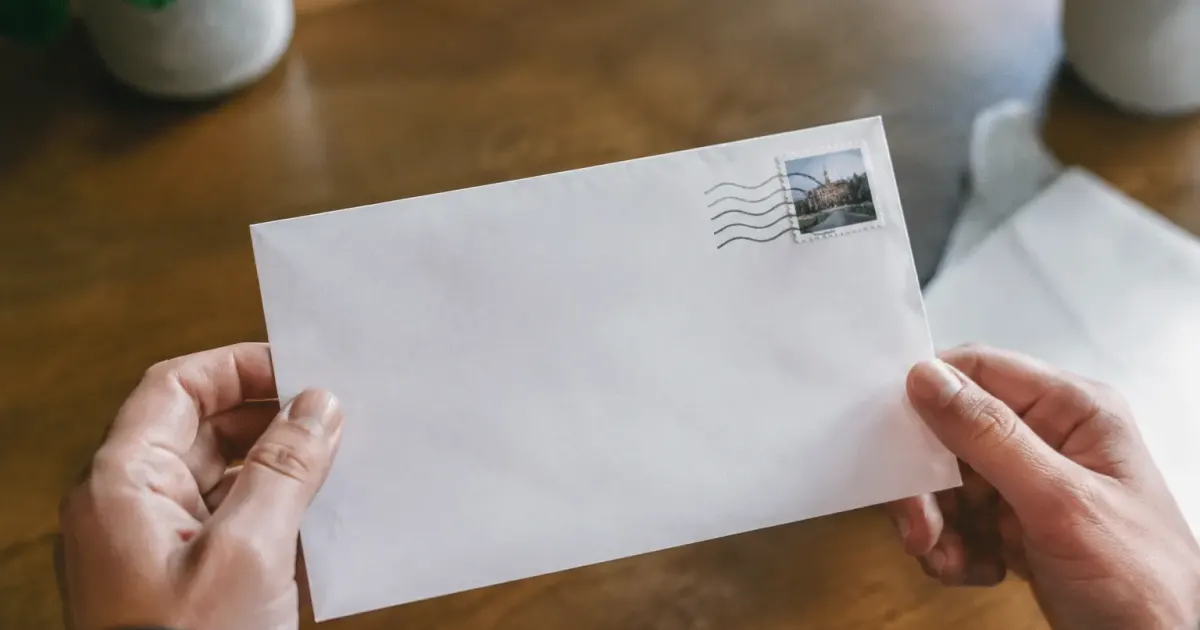 Enveloppe postale affichant le code cinq chiffres de Villers-lès-Nancy